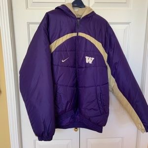 NIKE UNIVERSITY OF WASHINGTON HUSKIES JACKET